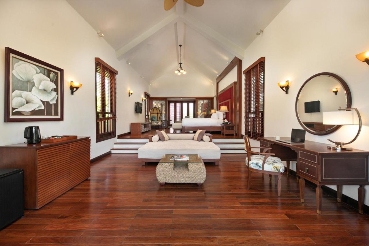 Abogo Resort Villas Luxury Da Nang Exterior photo
