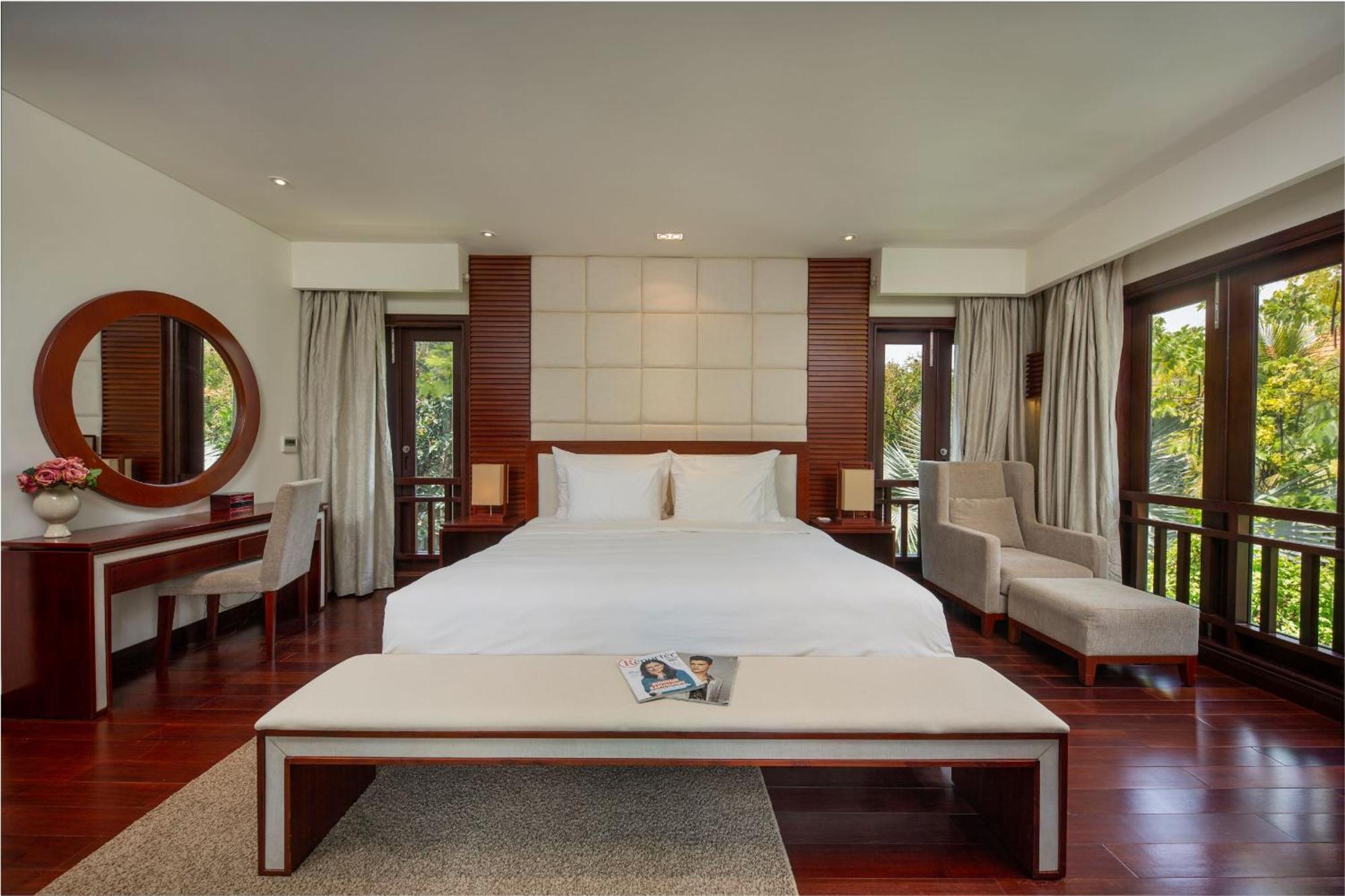 Abogo Resort Villas Luxury Da Nang Exterior photo