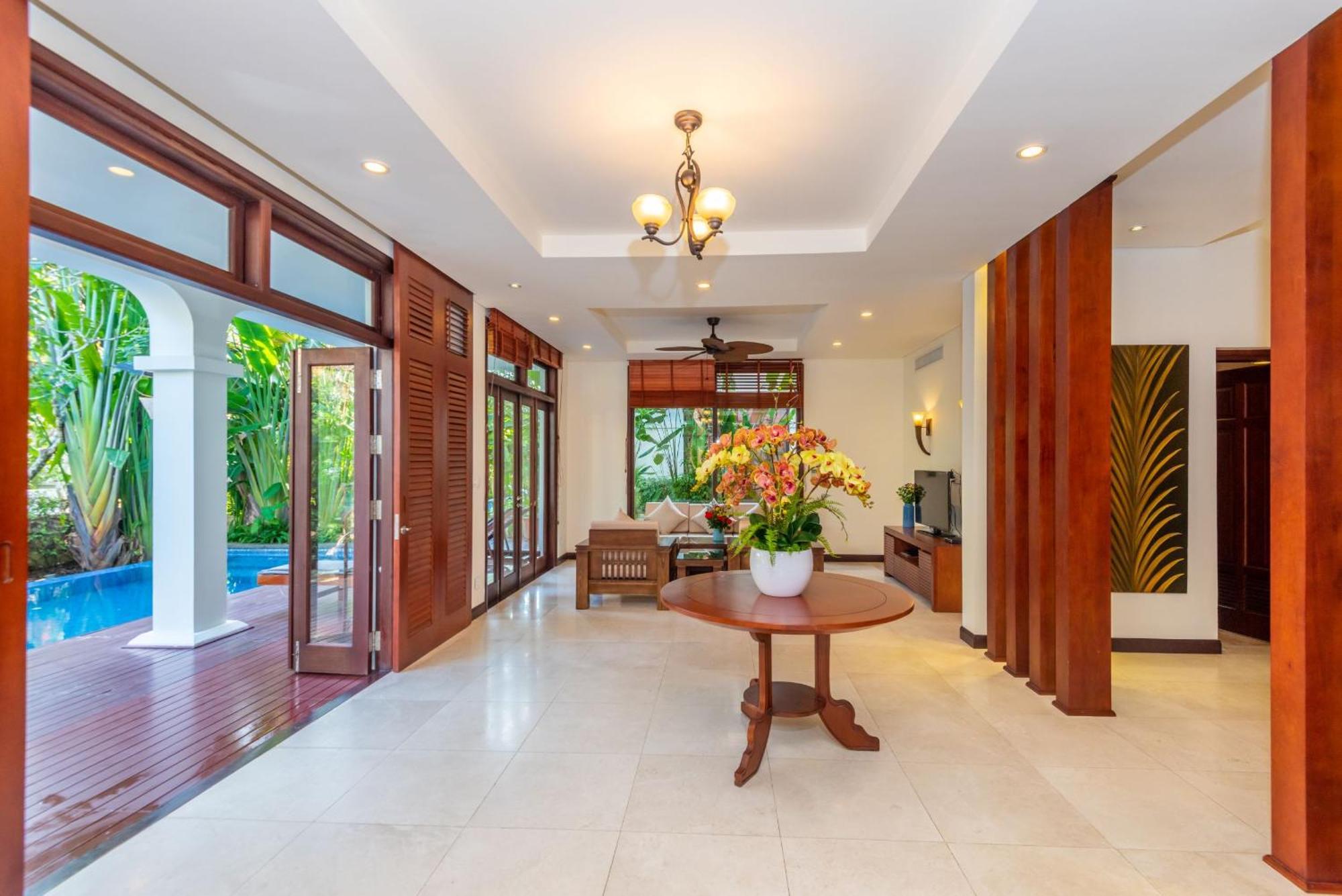 Abogo Resort Villas Luxury Da Nang Exterior photo