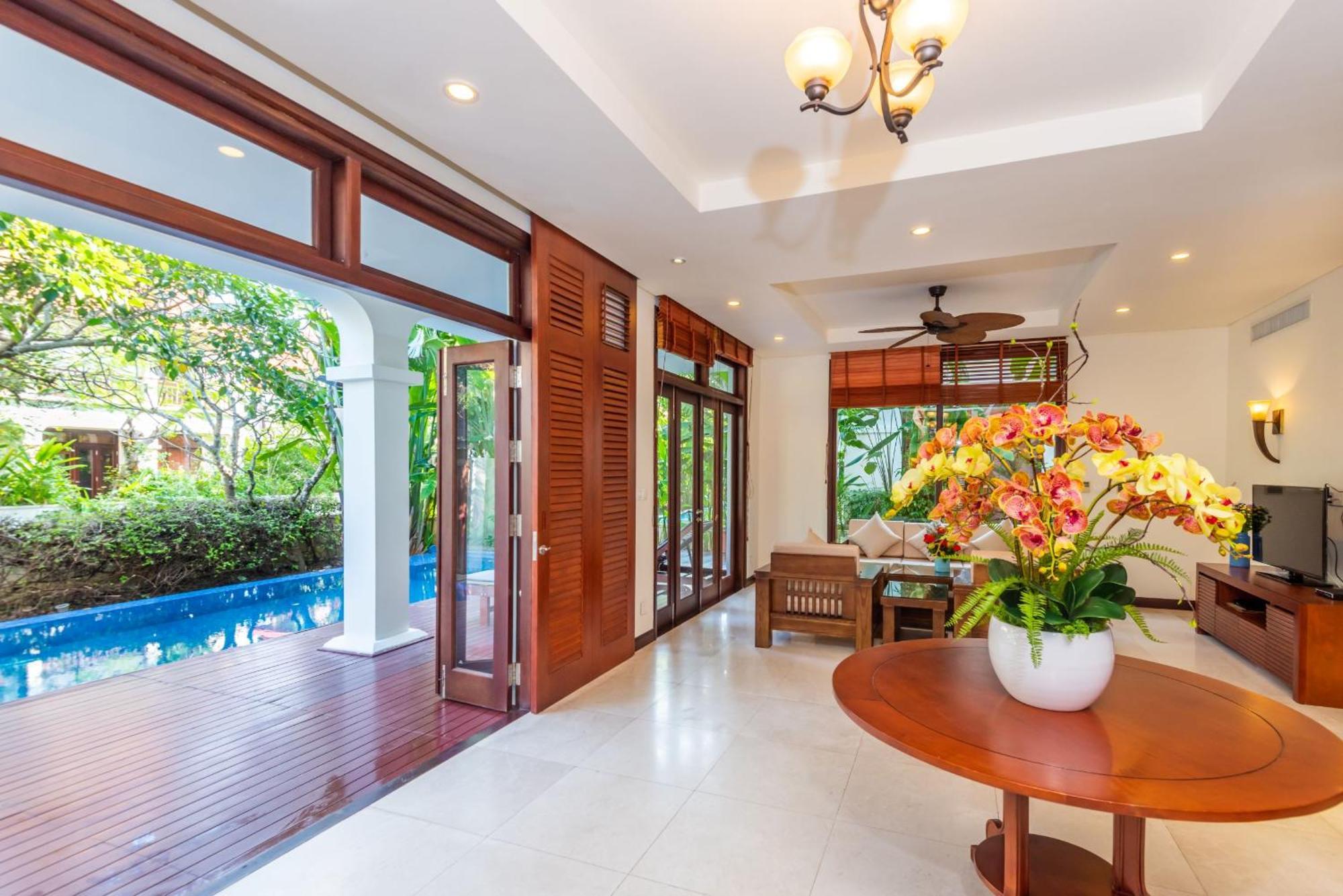Abogo Resort Villas Luxury Da Nang Exterior photo