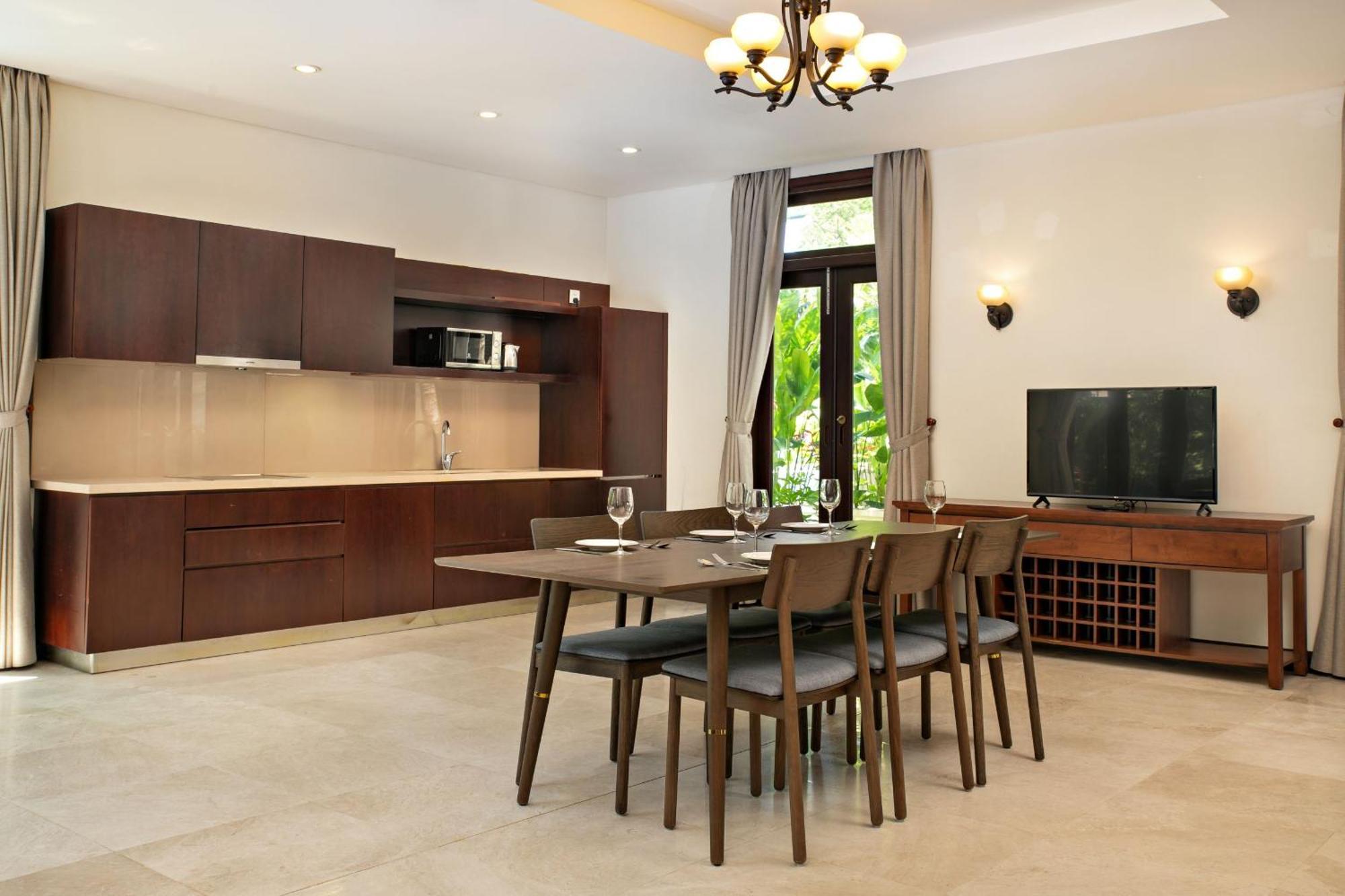 Abogo Resort Villas Luxury Da Nang Exterior photo