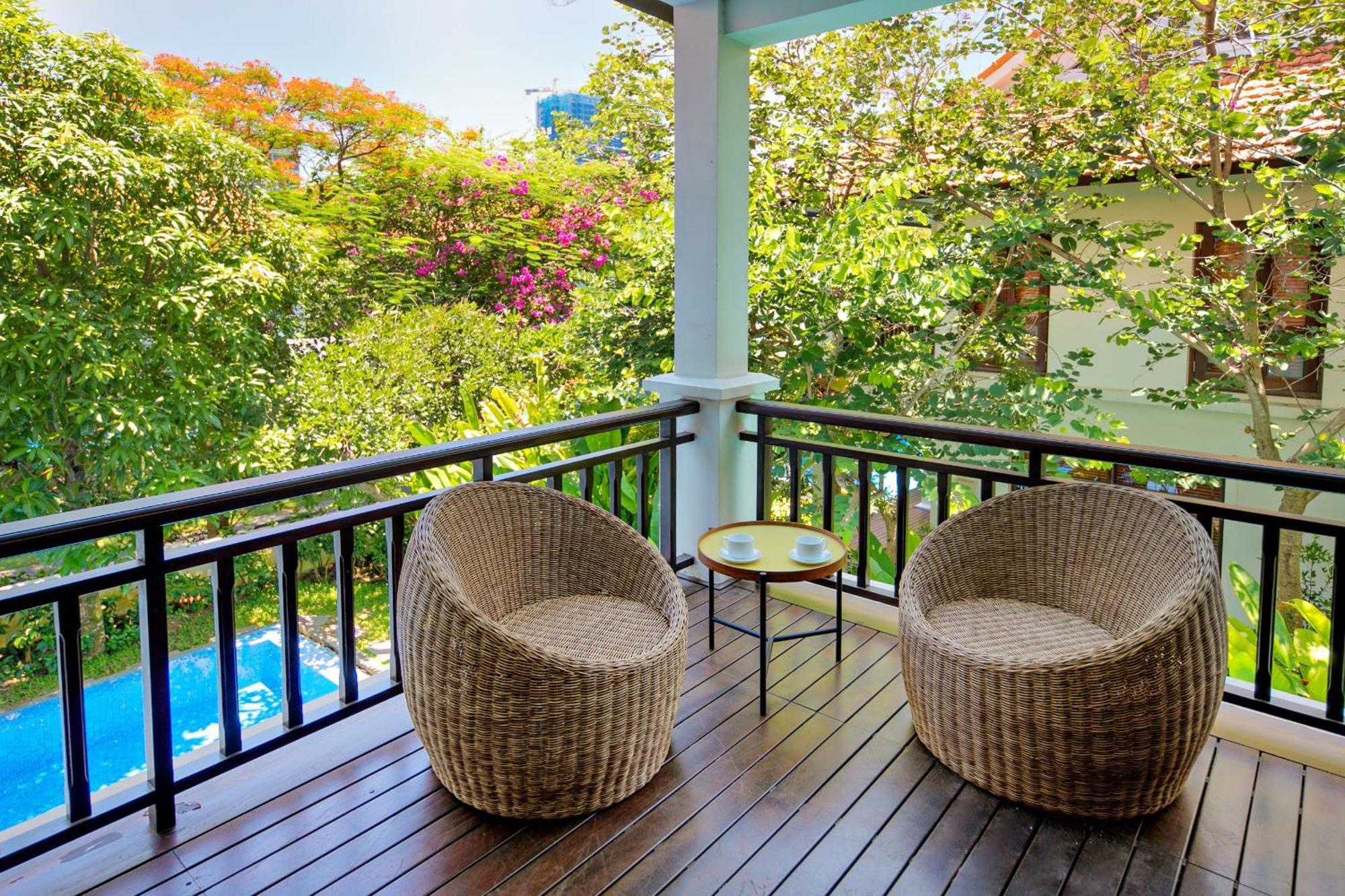 Abogo Resort Villas Luxury Da Nang Exterior photo