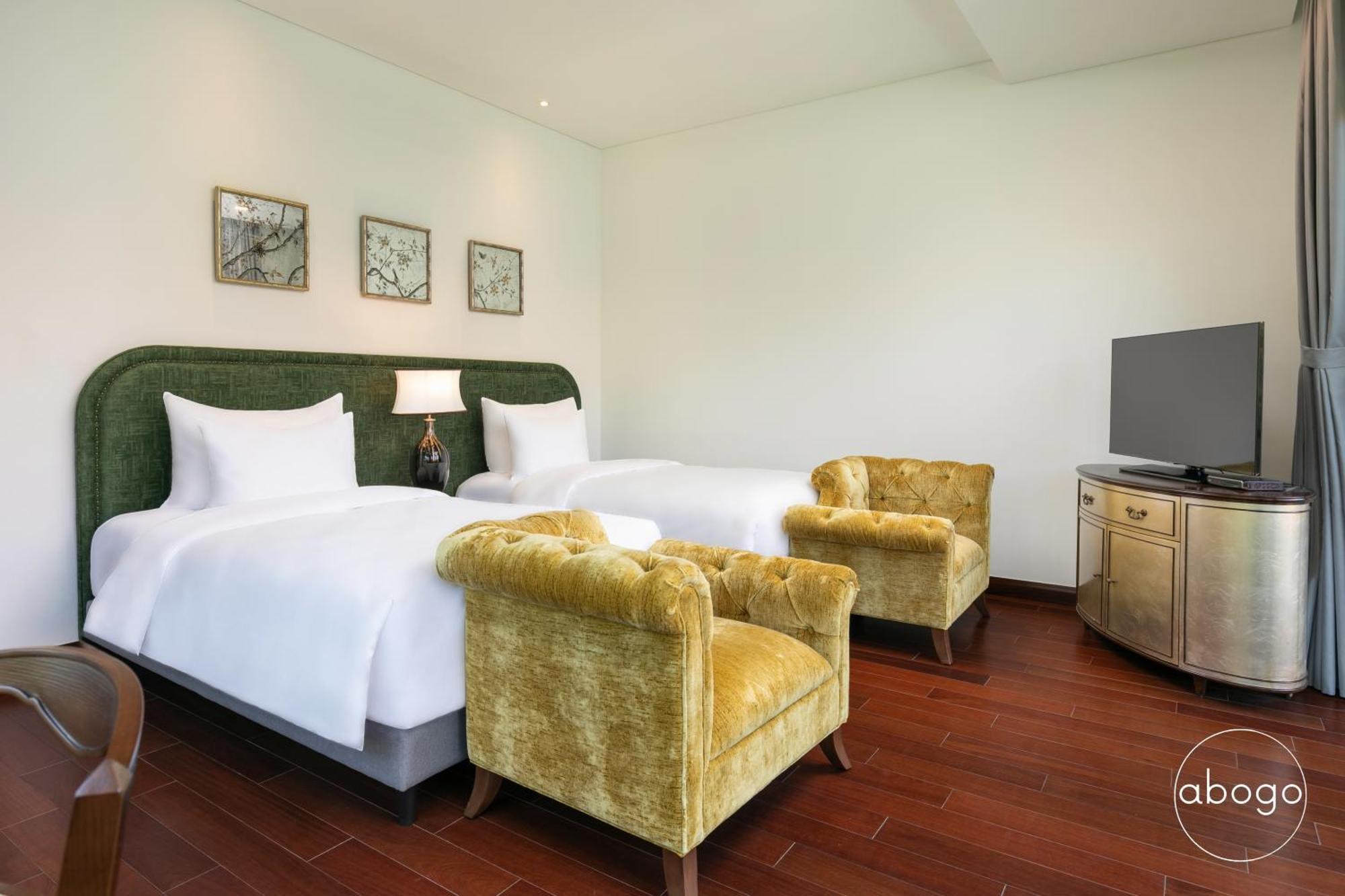 Abogo Resort Villas Luxury Da Nang Exterior photo